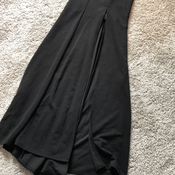 *SOLD* NWT Emerald Sundae Black Formal Slitted Dress - Picture 7 of 10